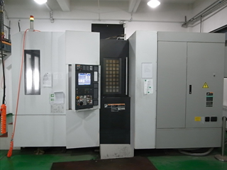 Horizontal machining center MORI SEIKI NH5000